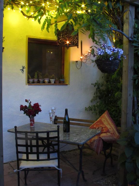 River Ebro Holidays Tivenys Phòng bức ảnh