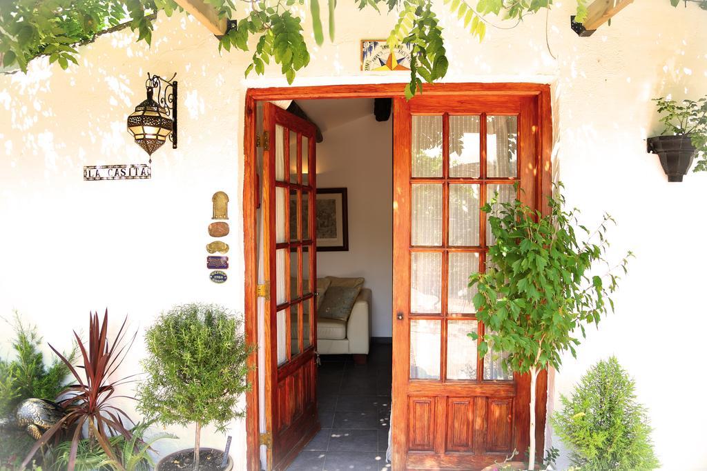 River Ebro Holidays Tivenys Phòng bức ảnh