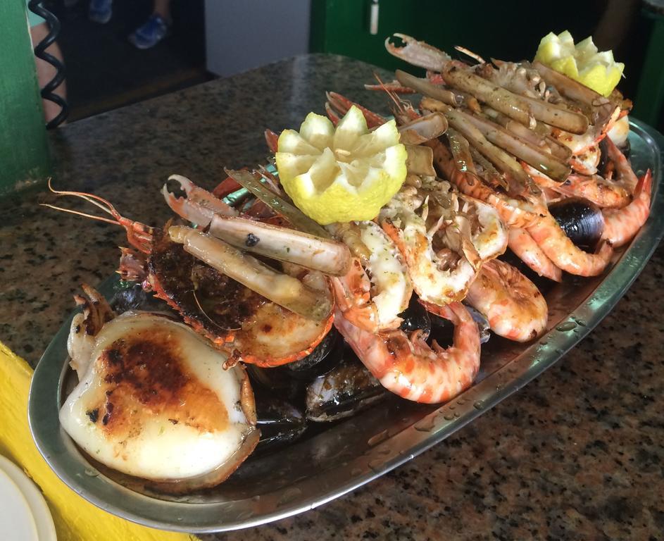 River Ebro Holidays Tivenys Ngoại thất bức ảnh