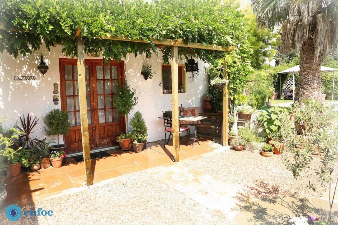 River Ebro Holidays Tivenys Ngoại thất bức ảnh