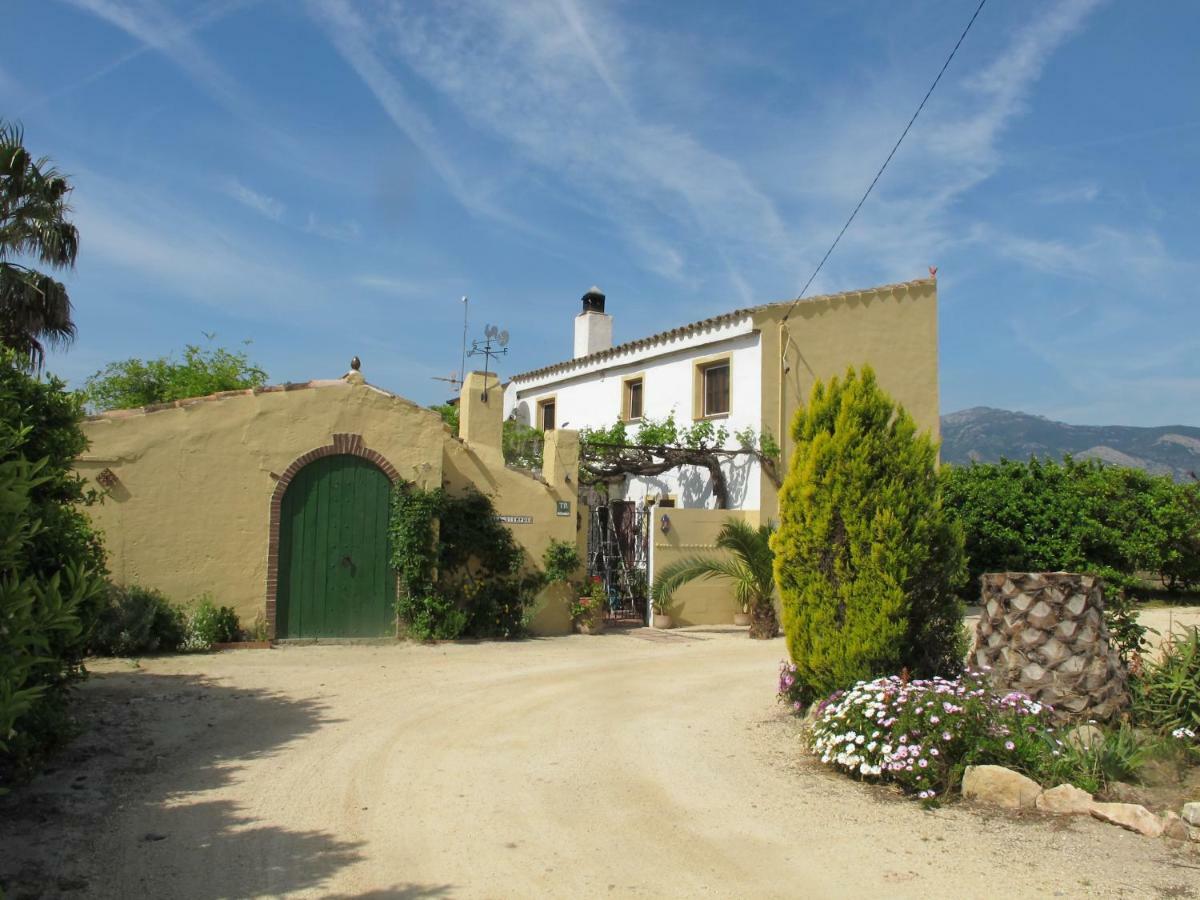 River Ebro Holidays Tivenys Ngoại thất bức ảnh